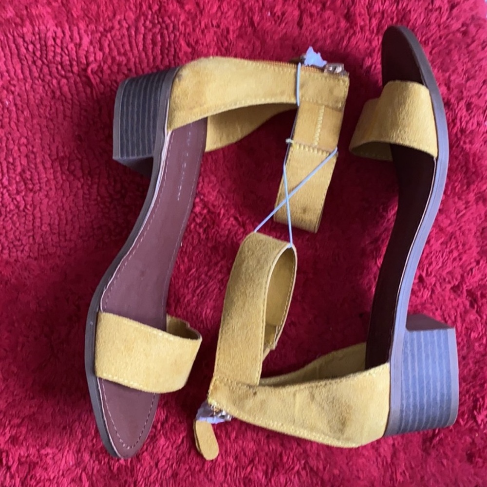 Mustard yellow shoes—worn once!